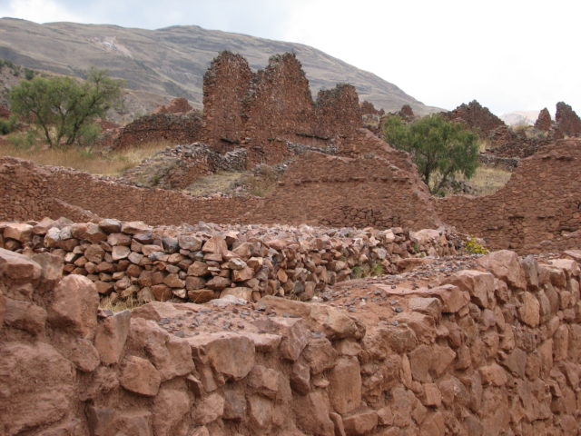 huacarpay_Archaeological_site