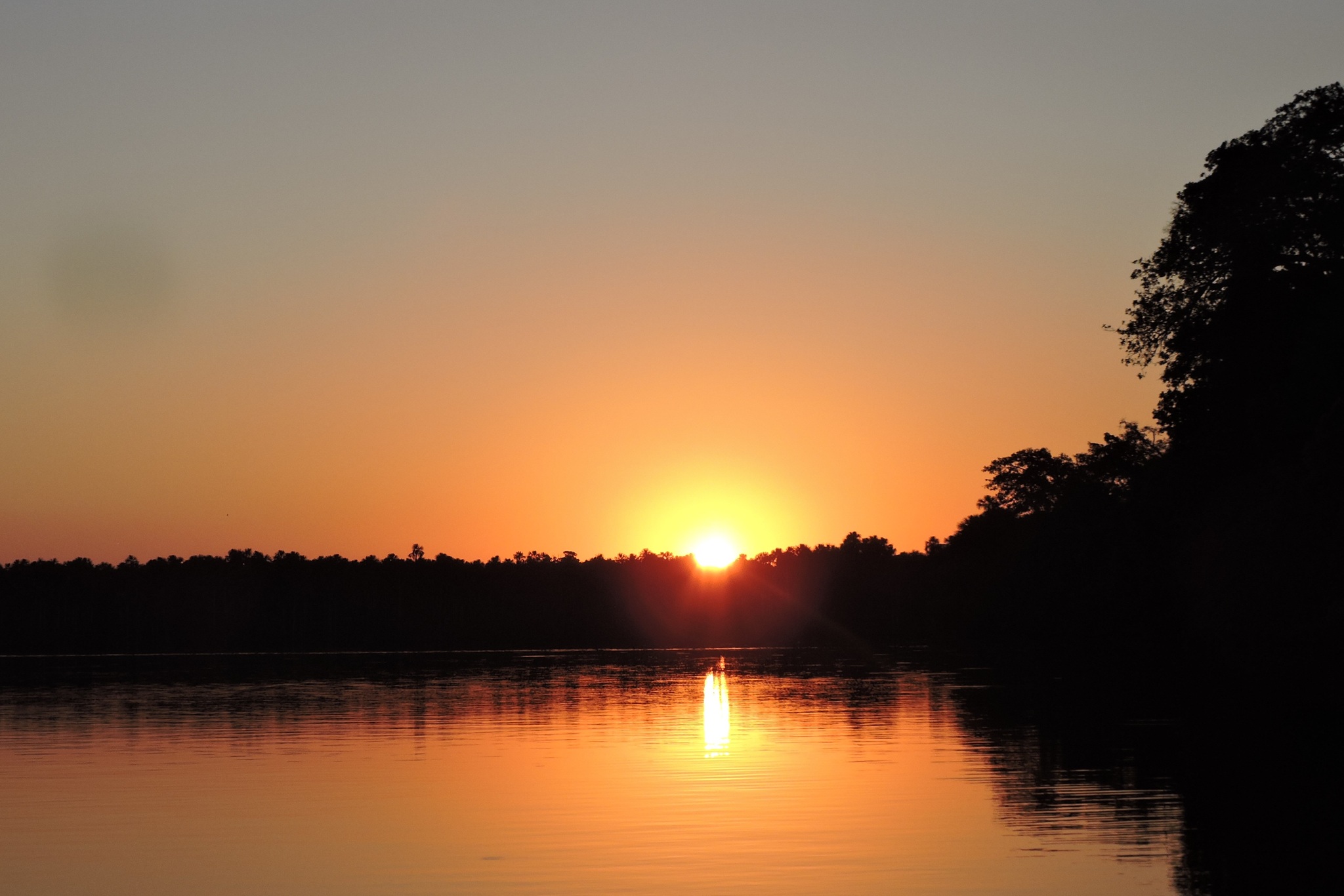 from puerto maldonado to Sandoval lake